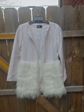 White Faux-Fur Trim Women’s Coat